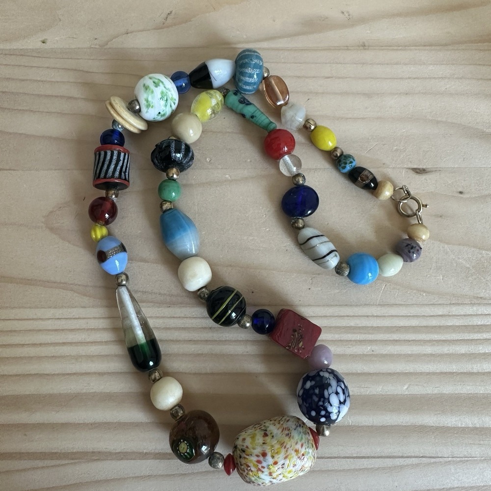 VTG Beaded Necklace 22 Inch Artisan Lamp Art Glass Multicolor Freeform Hippie - Picture 4 of 8